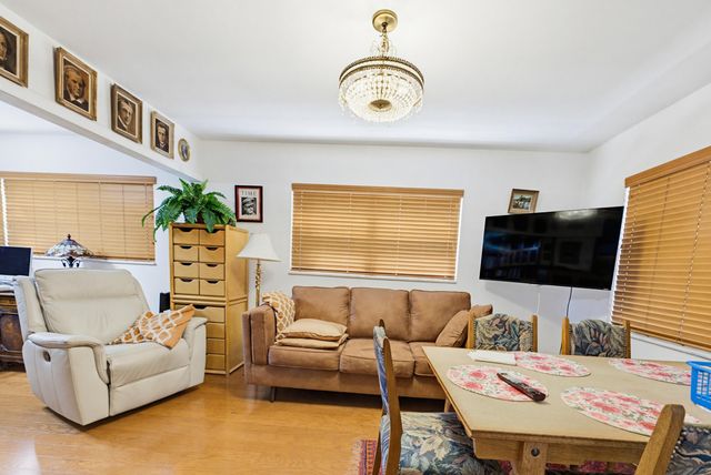 728 Ridge Road 35, Lantana, FL 33462