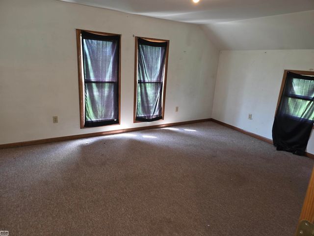 7550 Ora Lake Road, Hale, MI 48739