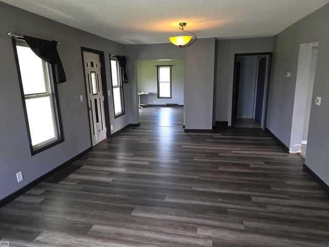 7550 Ora Lake Road, Hale, MI 48739