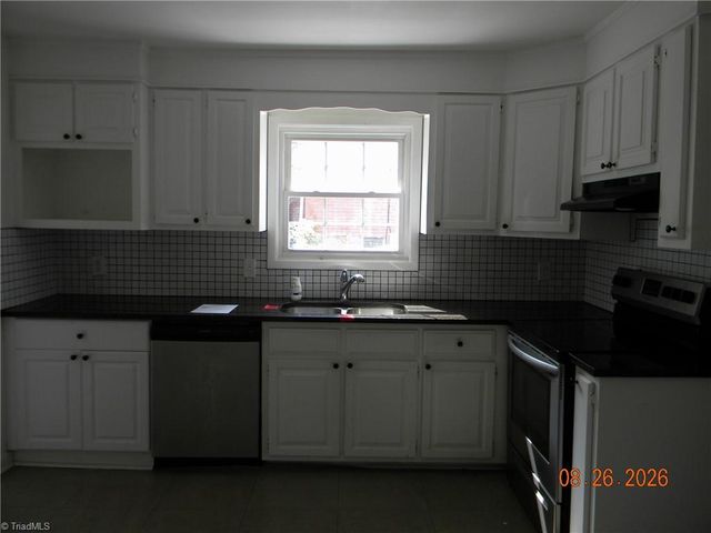 2228 24th Street, Winston-salem, NC 27105
