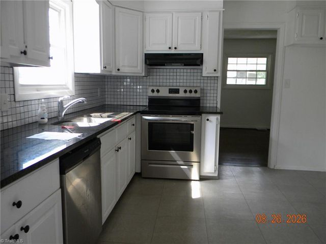 2228 24th Street, Winston-salem, NC 27105
