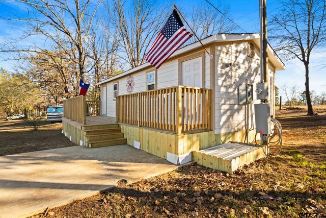 808 County Road 2121, Pittsburg, TX 75686