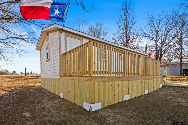 808 County Road 2121, Pittsburg, TX 75686