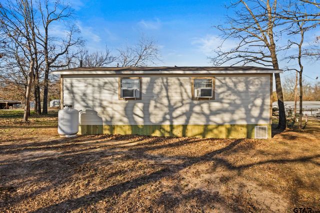 808 County Road 2121, Pittsburg, TX 75686