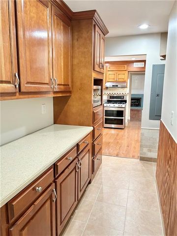 635 Crab Orchard Drive, Roswell, GA 30076