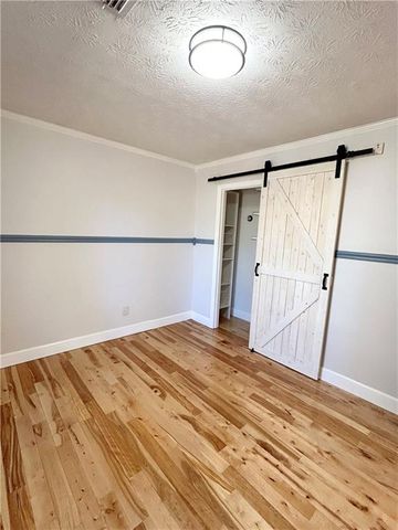 635 Crab Orchard Drive, Roswell, GA 30076