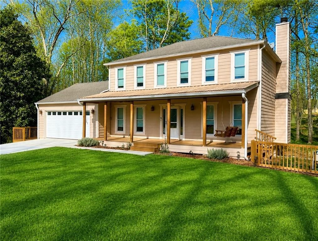 635 Crab Orchard Drive, Roswell, GA 30076