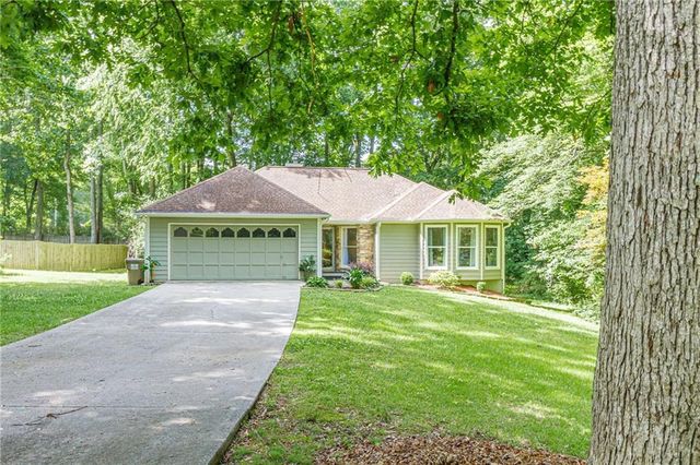 1950 Buice Court, Cumming, GA 30028