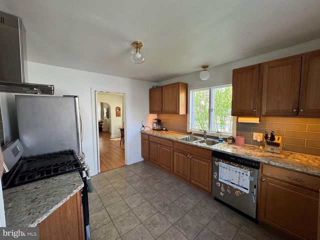 41 EWINGVILLE ROAD, Ewing, NJ 08638