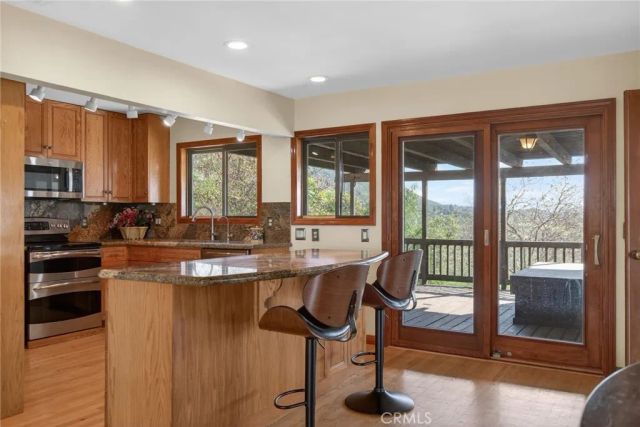 20682 Hill Top Drive, Riverside, CA 92507