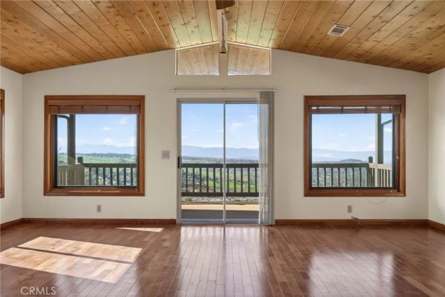 20682 Hill Top Drive, Riverside, CA 92507