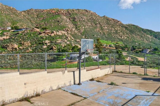 20682 Hill Top Drive, Riverside, CA 92507