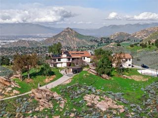 20682 Hill Top Drive, Riverside, CA 92507