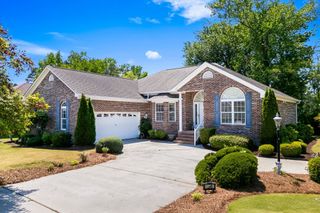 520 Quail Ct., Longs, SC 29568