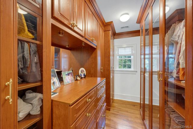 1 Garden Road, Scarsdale, NY 10583