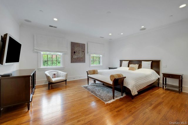 1 Garden Road, Scarsdale, NY 10583