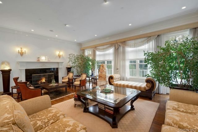 1 Garden Road, Scarsdale, NY 10583