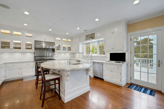 1 Garden Road, Scarsdale, NY 10583