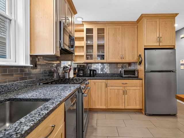20 Carver Street 1, Cambridge, MA 02138