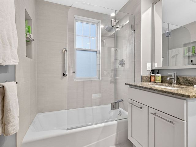 20 Carver Street 1, Cambridge, MA 02138