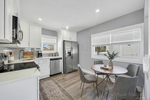 9 Meadow Avenue, Medford, NY 11763