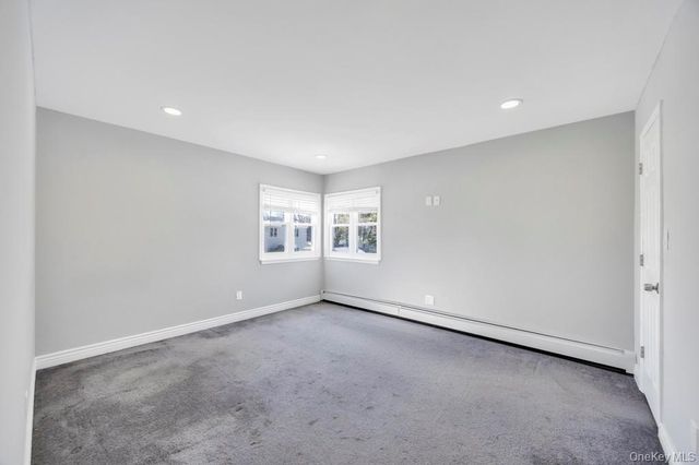 9 Meadow Avenue, Medford, NY 11763