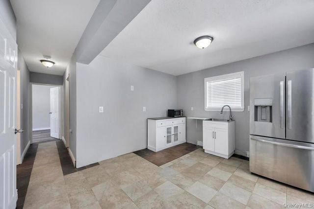 9 Meadow Avenue, Medford, NY 11763