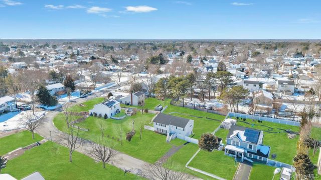 9 Meadow Avenue, Medford, NY 11763