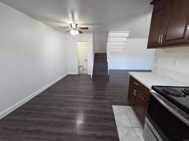 300 Rancho Drive B, Chula Vista, CA 91911