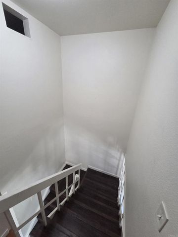 300 Rancho Drive B, Chula Vista, CA 91911