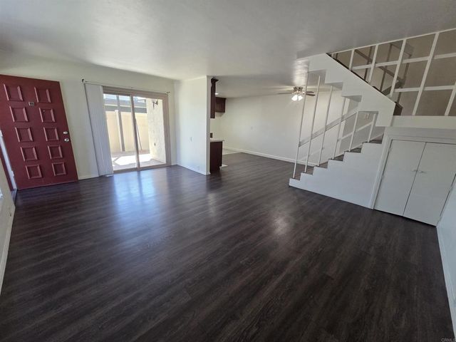 300 Rancho Drive B, Chula Vista, CA 91911