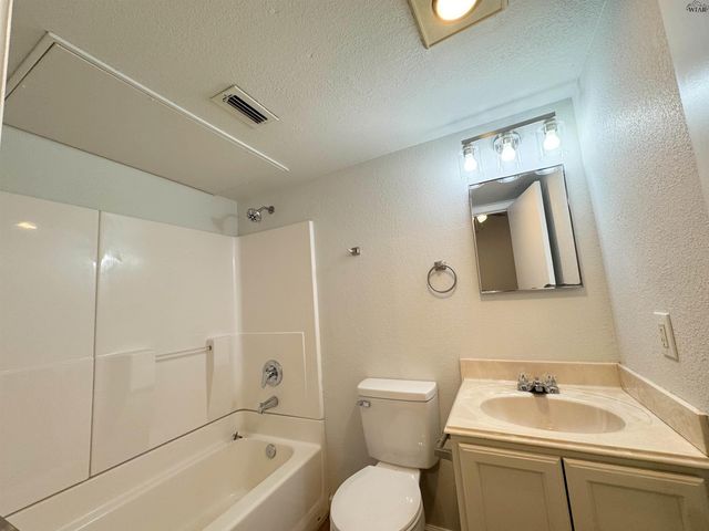 4621 JOHNSON ROAD, Wichita Falls, TX 76310