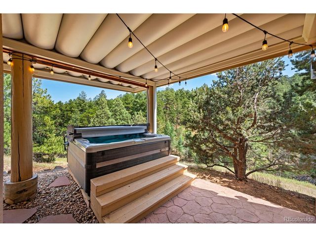 988 Eastwood Dr, Golden, CO 80401