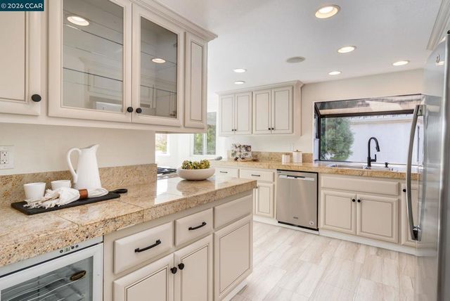 1465 Cortez Ct, Walnut Creek, CA 94598