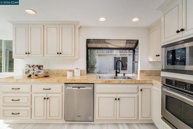 1465 Cortez Ct, Walnut Creek, CA 94598