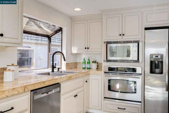 1465 Cortez Ct, Walnut Creek, CA 94598