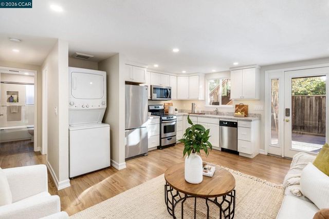 1465 Cortez Ct, Walnut Creek, CA 94598