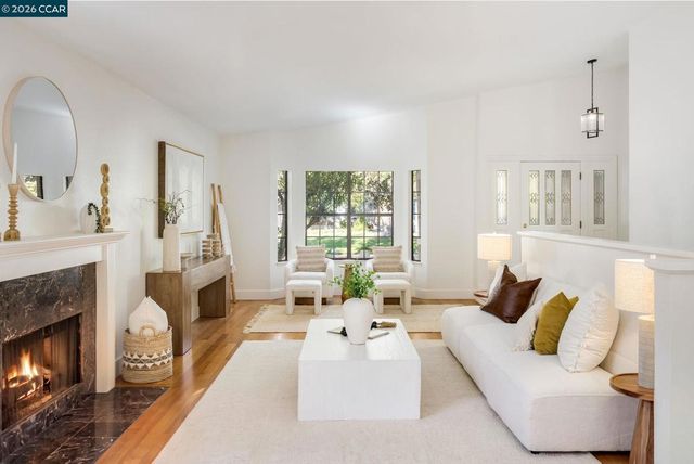 1465 Cortez Ct, Walnut Creek, CA 94598