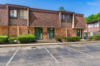 353 Shell Court E, Columbus, OH 43213