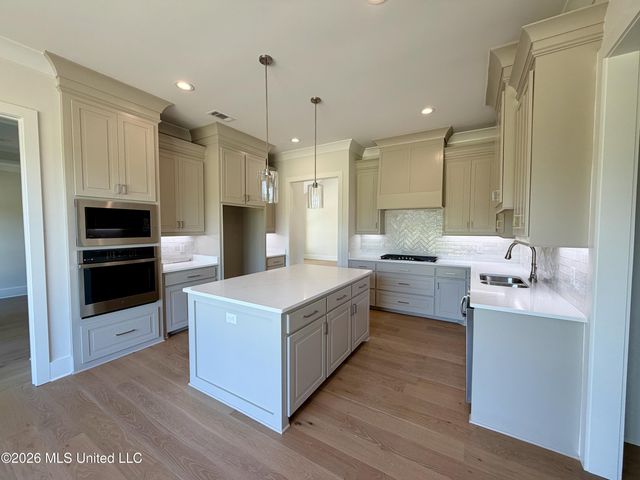 305 Mesa Cove, Madison, MS 39110