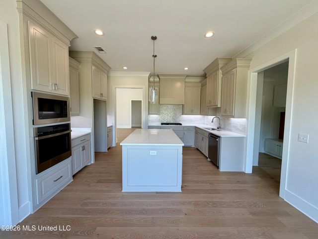 305 Mesa Cove, Madison, MS 39110