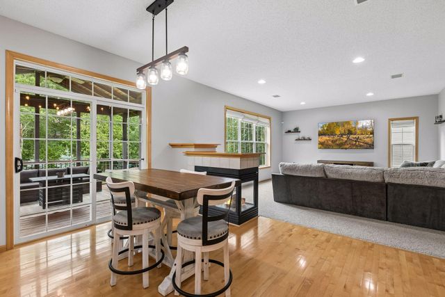 9720 Linden Avenue N, Brooklyn Park, MN 55443