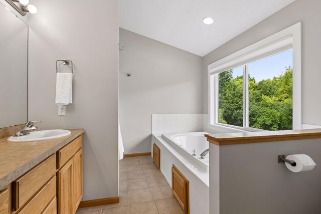 9720 Linden Avenue N, Brooklyn Park, MN 55443