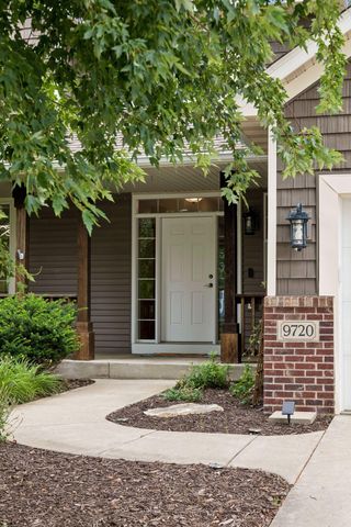 9720 Linden Avenue N, Brooklyn Park, MN 55443