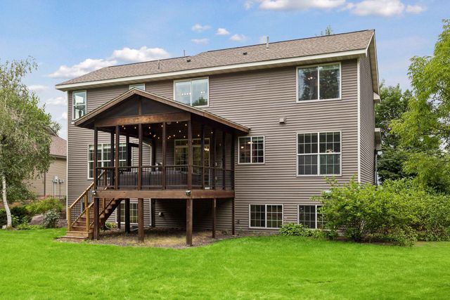 9720 Linden Avenue N, Brooklyn Park, MN 55443