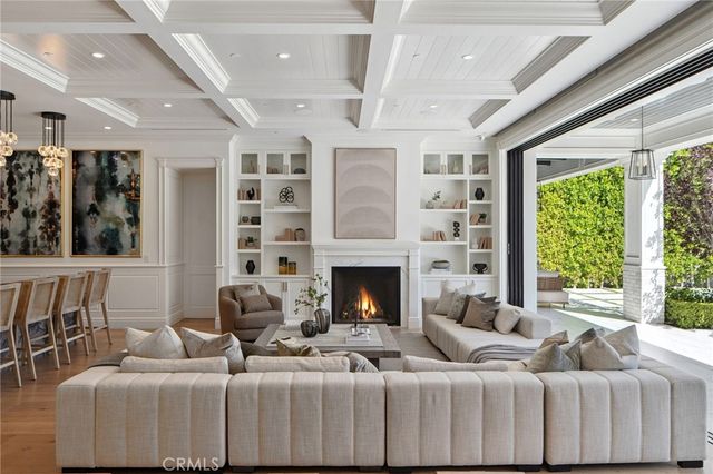 16630 Oldham Place, Encino, CA 91436