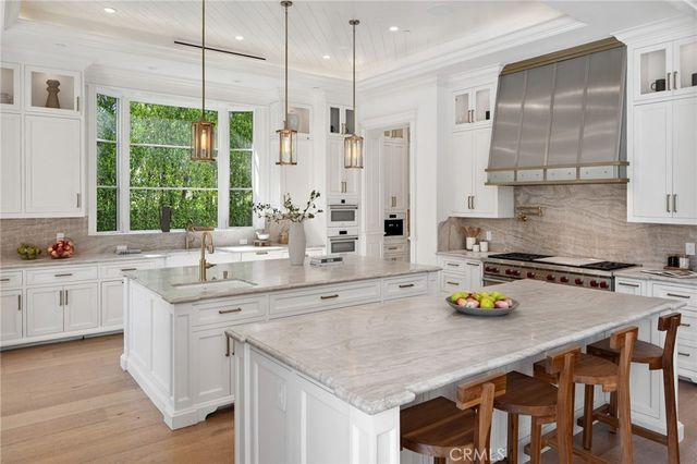 16630 Oldham Place, Encino, CA 91436