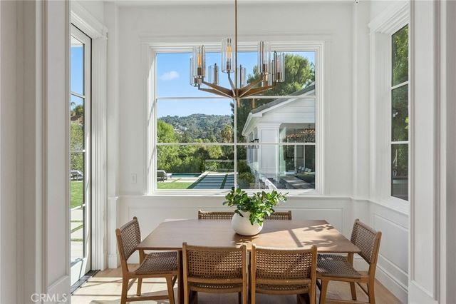 16630 Oldham Place, Encino, CA 91436