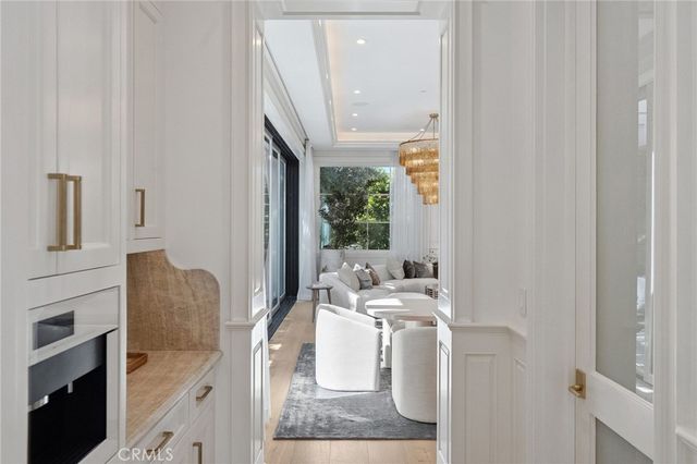 16630 Oldham Place, Encino, CA 91436