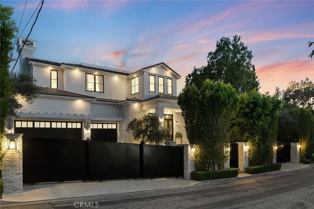16630 Oldham Place, Encino, CA 91436
